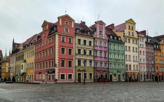 Historia i architektura Wrocławia - podróże przez dziedzictwo kulturowe Dolnego Śląska